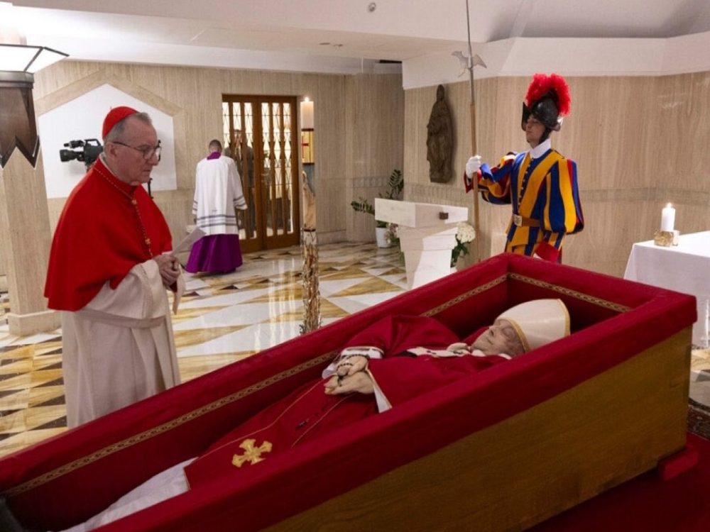 A Picture of a Dead Pope