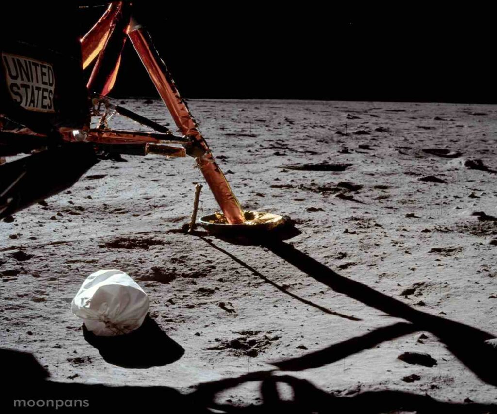 A Picture of the Moon's Surface