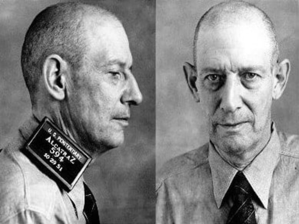 A Picture of Robert "Birdman" Stroud