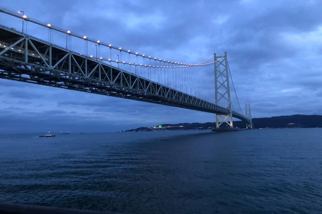 A Picture of Akashi Kaikyo Bridge
