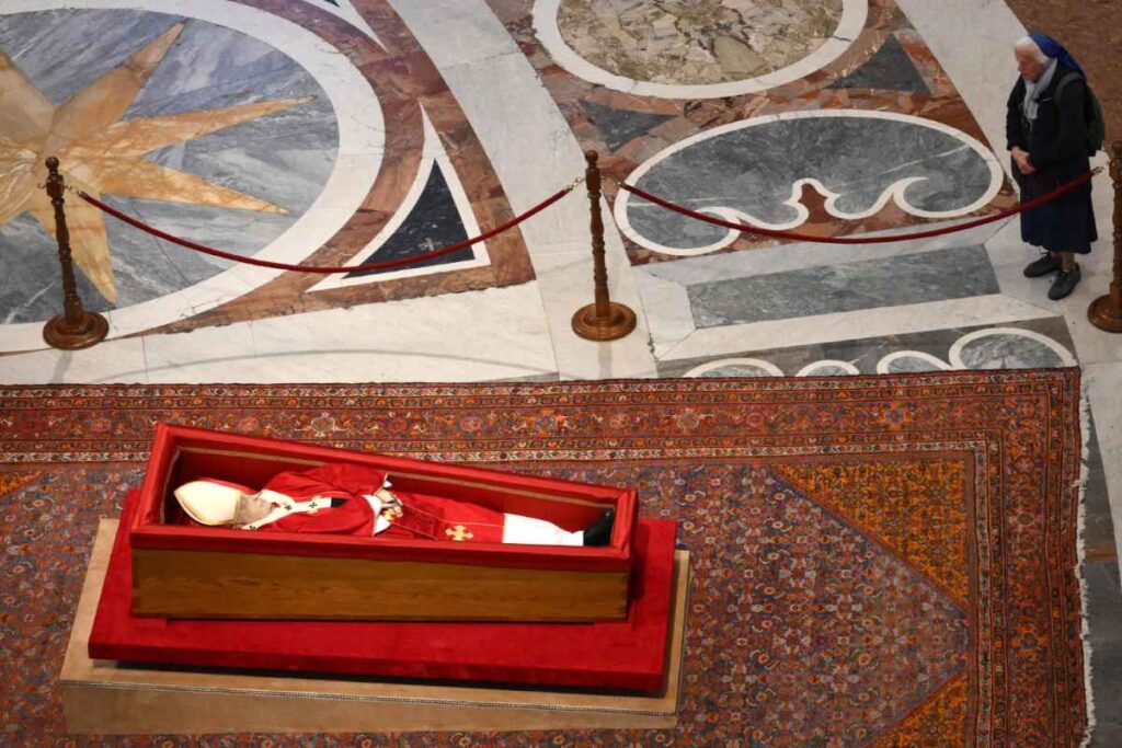 A Picture of Sister Genevieve and Pope Francis