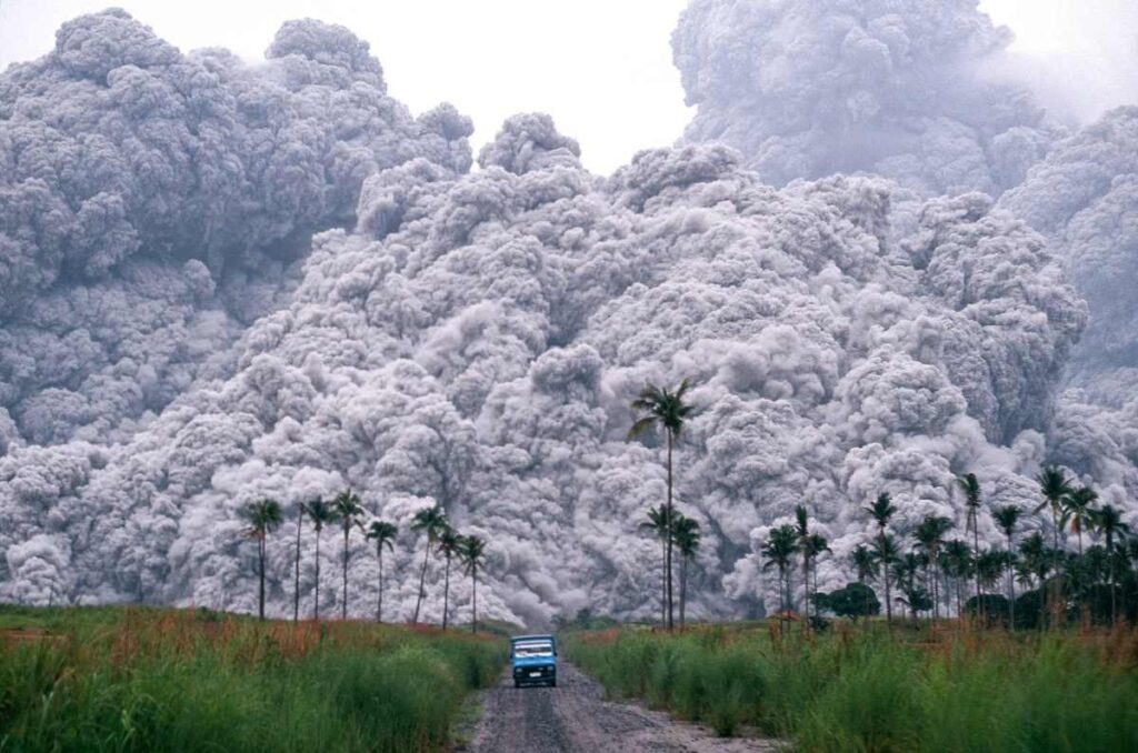 A Picture of Mount Pinatubo Volcano 1991
